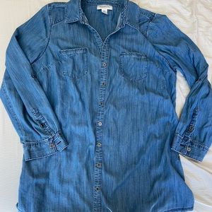 Chambray maternity top